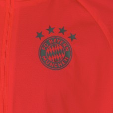 FC Bayern Teamline Rote Jacke 2018-19